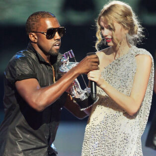 kanye west taylor swift vmas