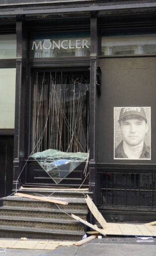 moncler soho