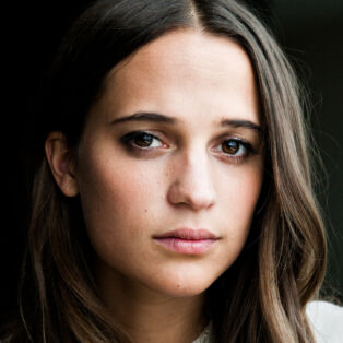 alicia vikander