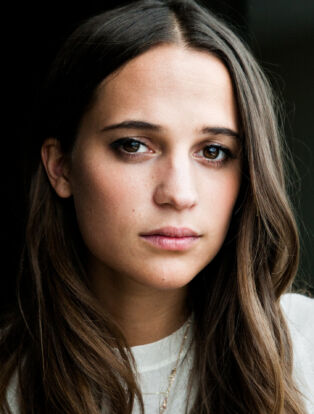 alicia vikander