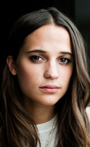 alicia vikander