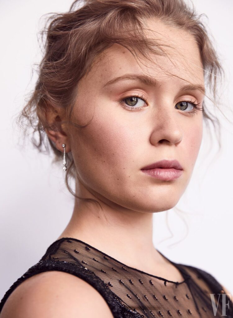 eliza scanlen
