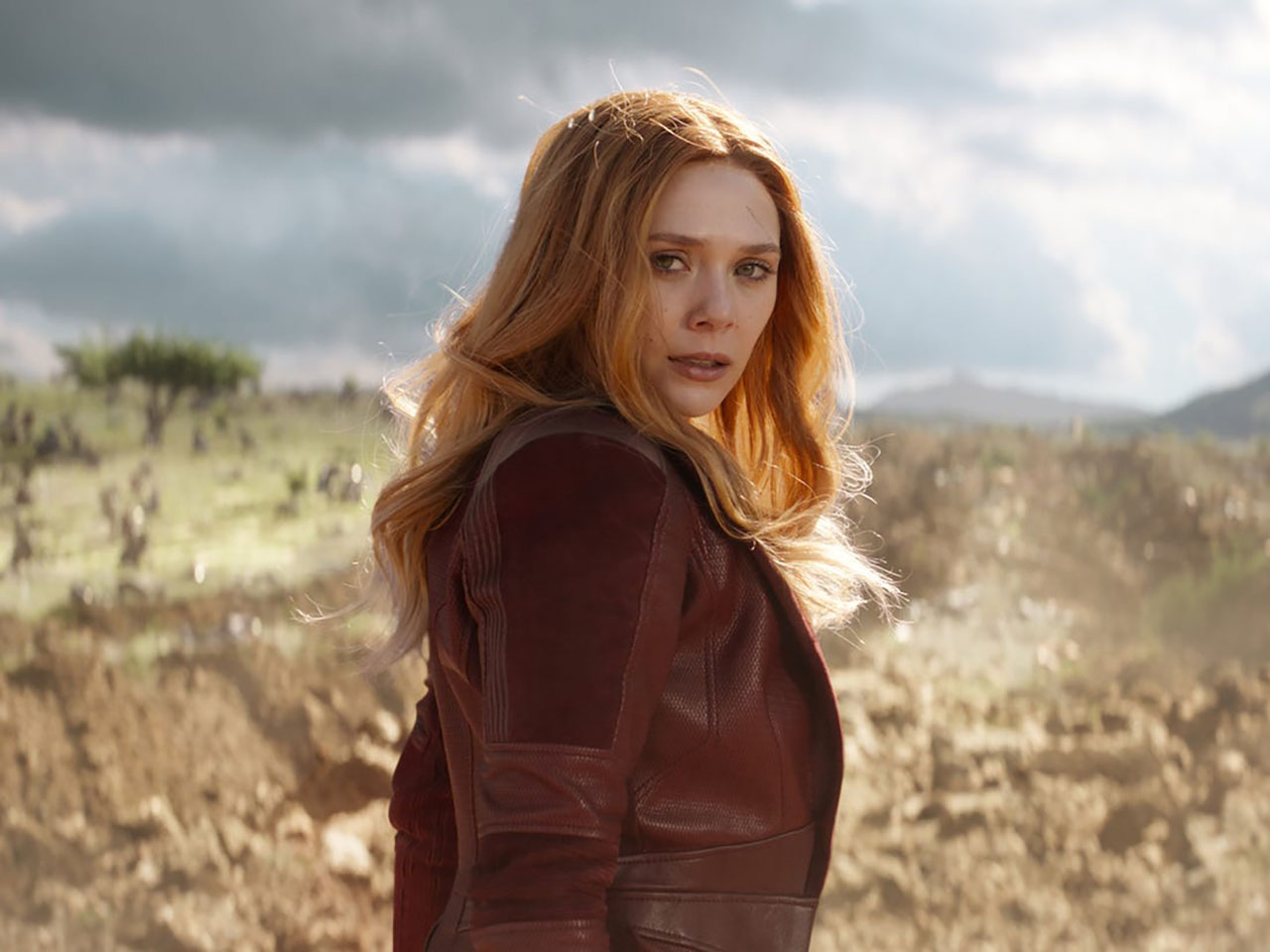 elizabeth olsen wandavision-1