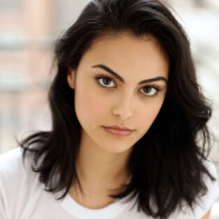 camila mendes