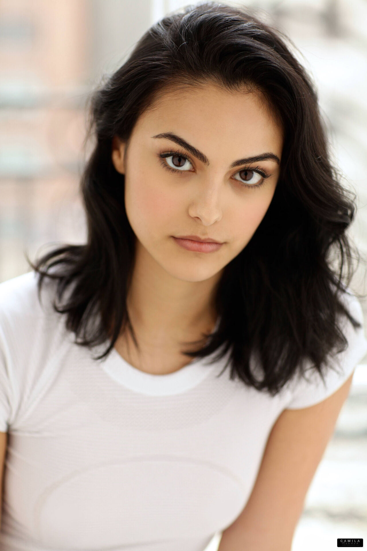 camila mendes