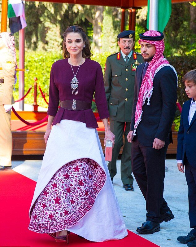 Queen Rania wearing Hama Fashion