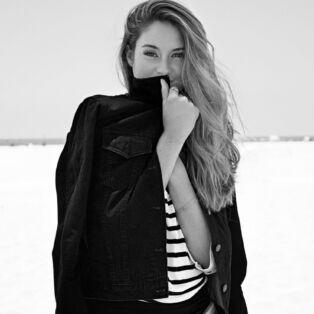 SHAILENE WOODLEY