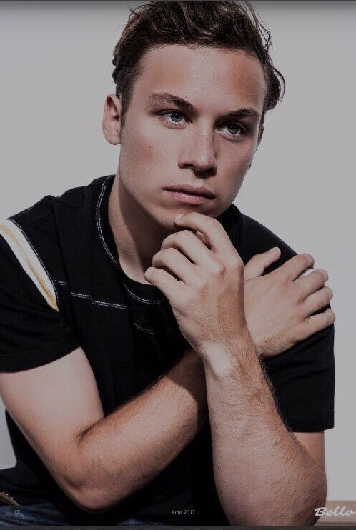 Finn Cole