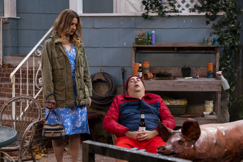 Annie Murphy and Eric Petersen in Kevin Can F**k Himself