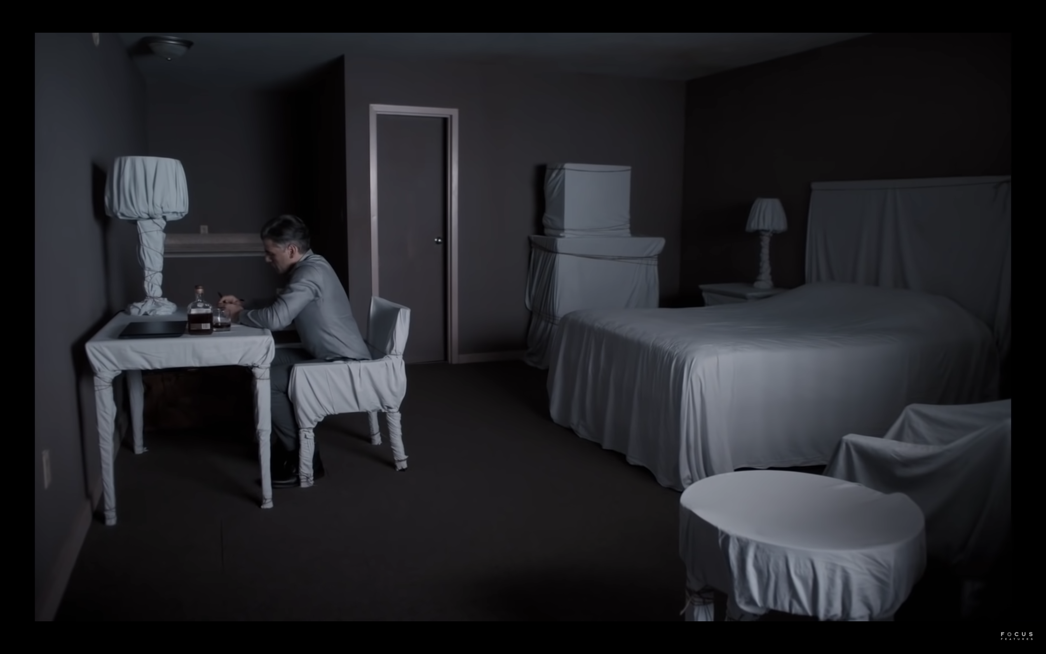 Oscar Issac in Card Counter