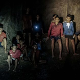 Thai Soccer Boys Stranded in The Cave