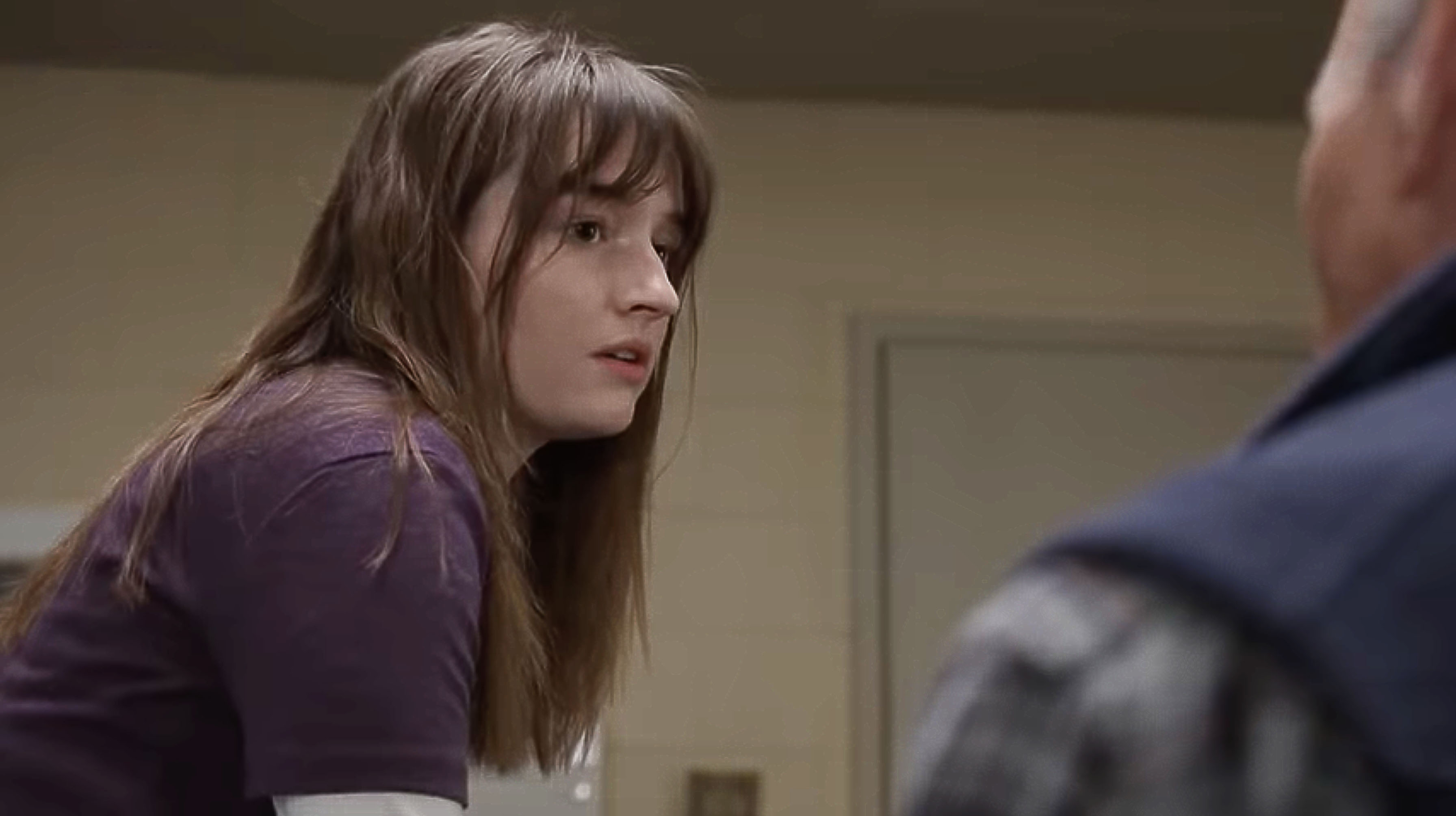 Kaitlyn Dever in Dopesick