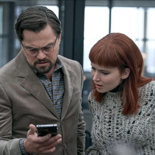 Leo DiCaprio and Jennifer Lawrence in Dont Look Up