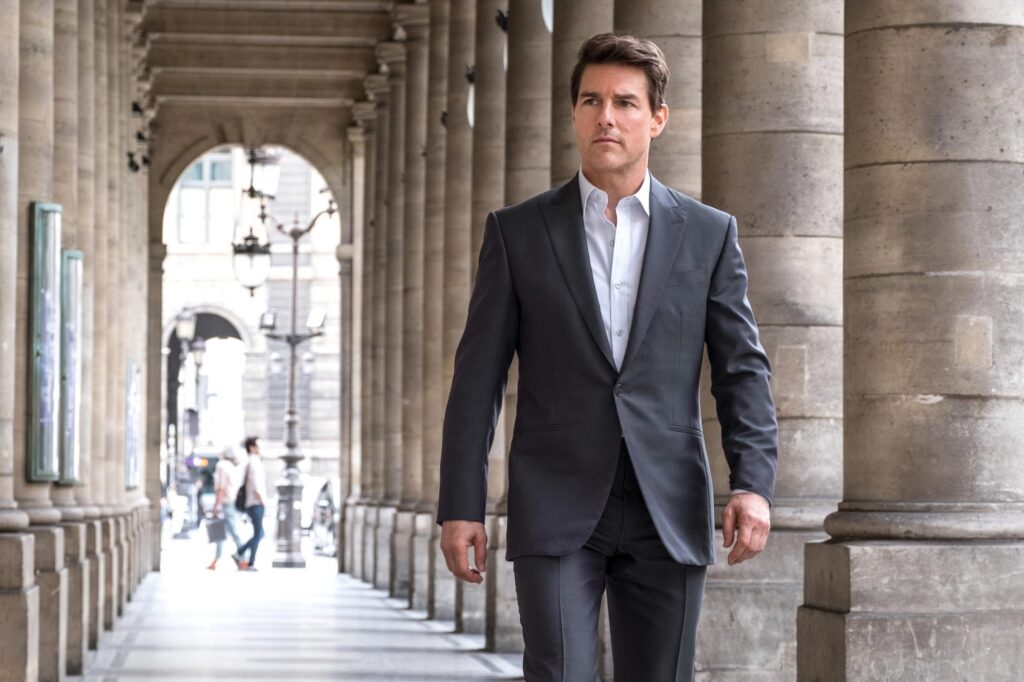 Tom Cruise as Ethan Hunt In Gray Suit in Mission Impossible Mi7