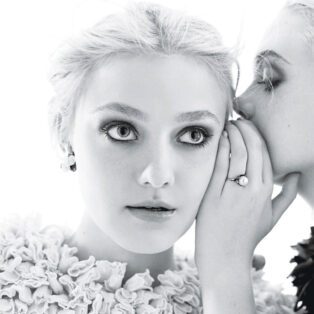 Dakota and Elle Johnson