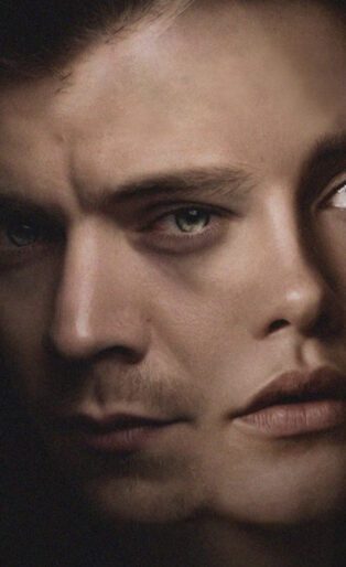 Harry Styles and Florence Pugh in Dont Tell Darling