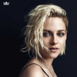 Kristen Stewart bleeched blond and provokr crown