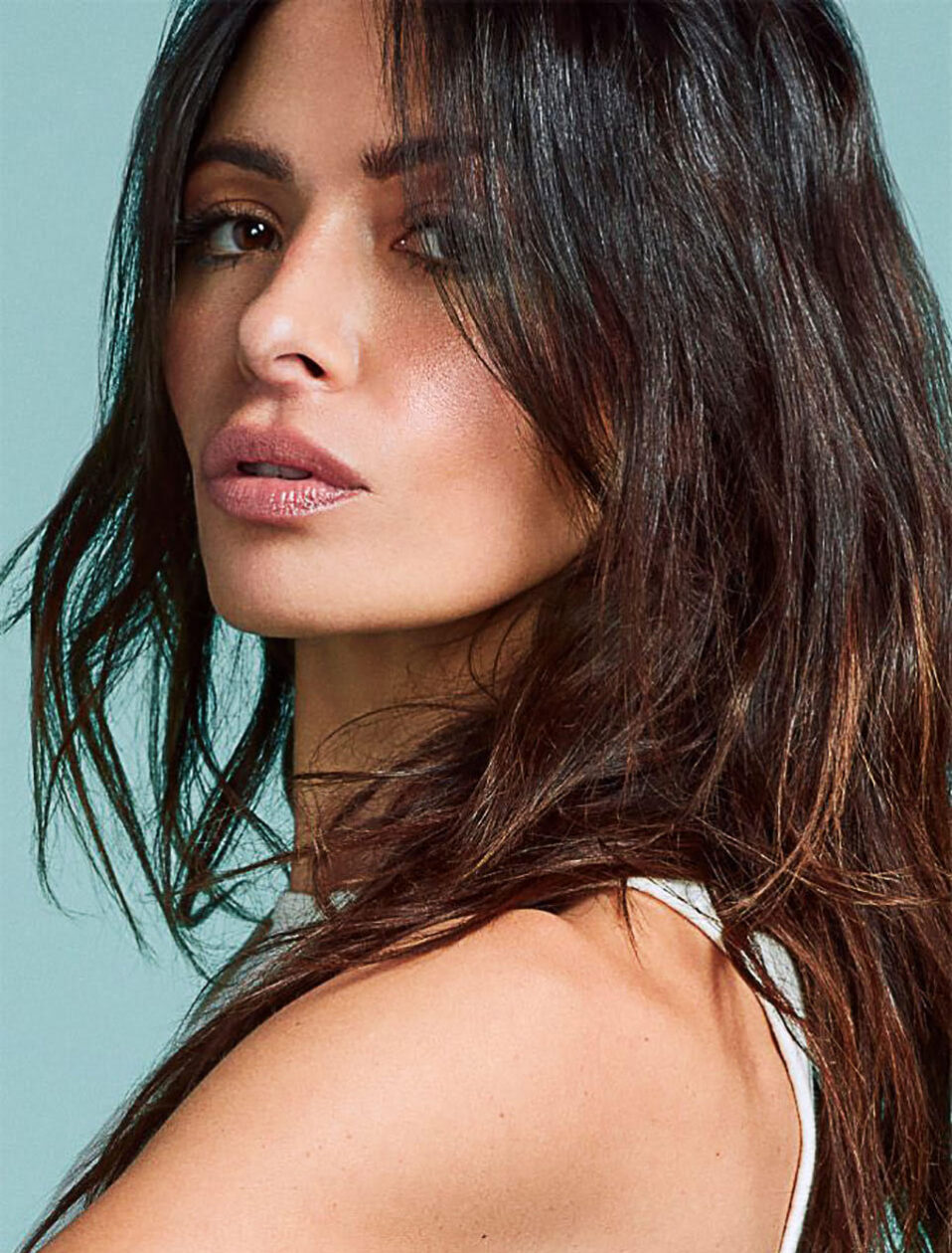 SARAH SHAHI SIDE PROFILE
