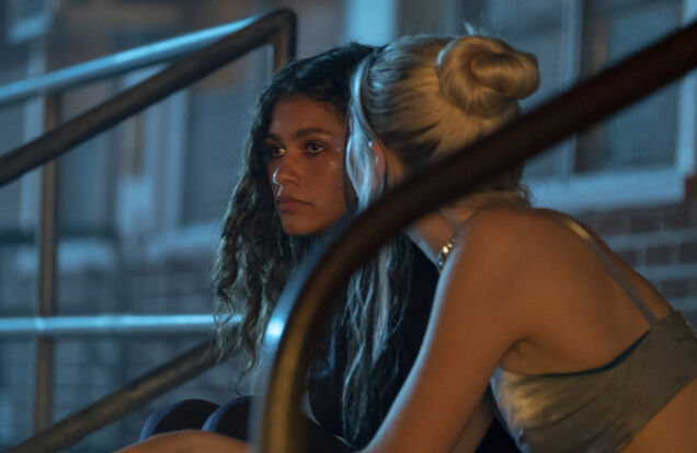 Euphoria Season 2 Jules and Rue Sitting on stairs