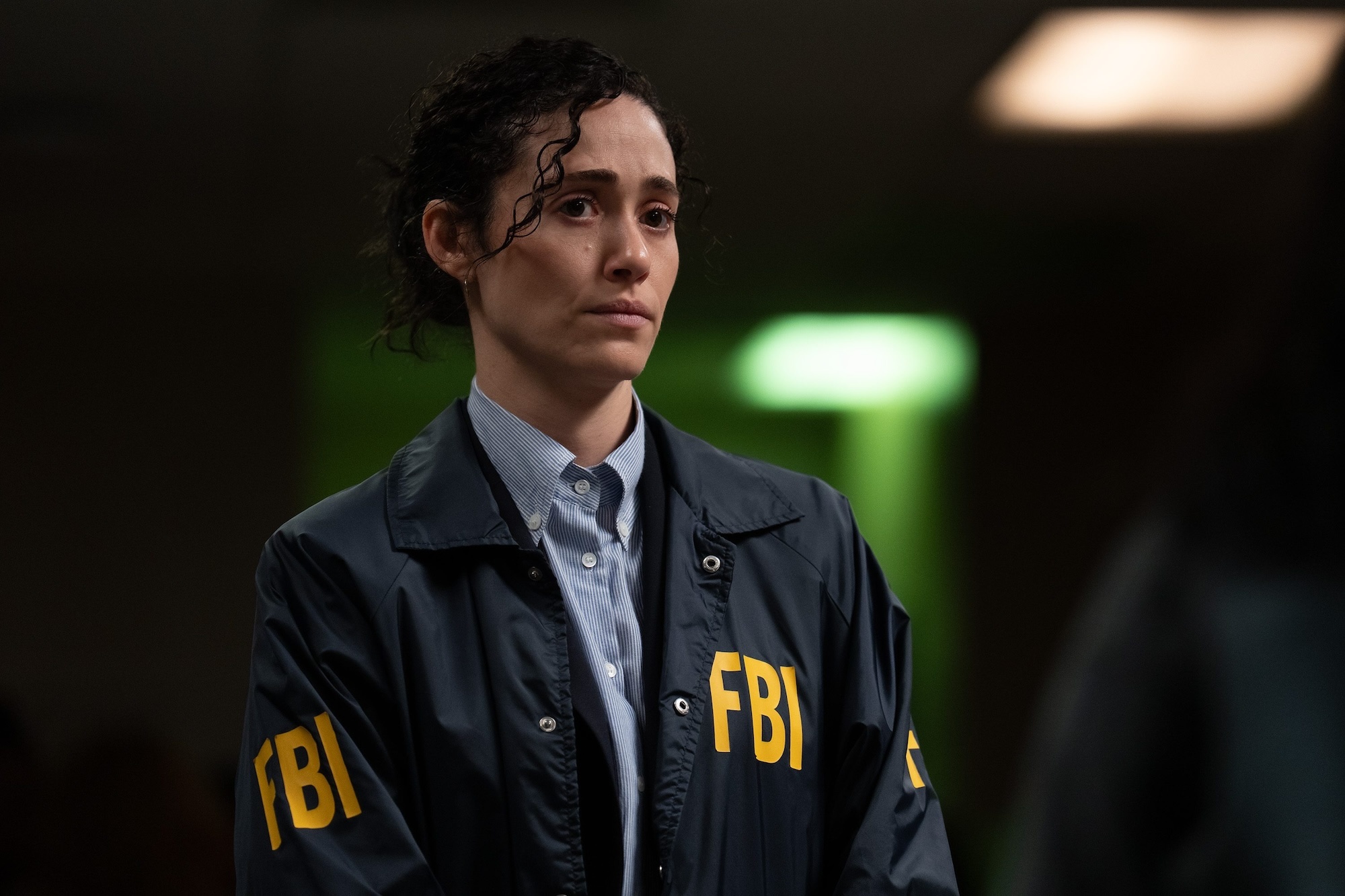 Emmy Rossum. Furious. @hulu