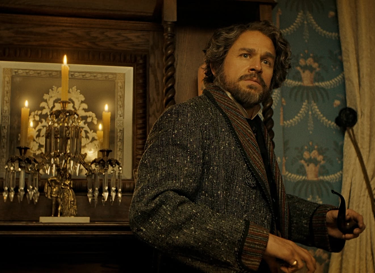 Charlie Hunnam in Monster: The Lizzie Borden Story
