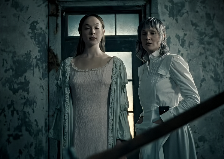Ella Beatty, Vicky Krieps. Monster: The Lizzie Borden Story